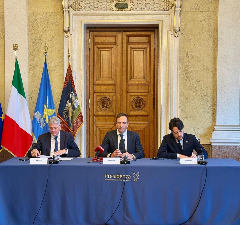 foto Kaiser, Fedriga, Stefani conferenza stampa.jpeg